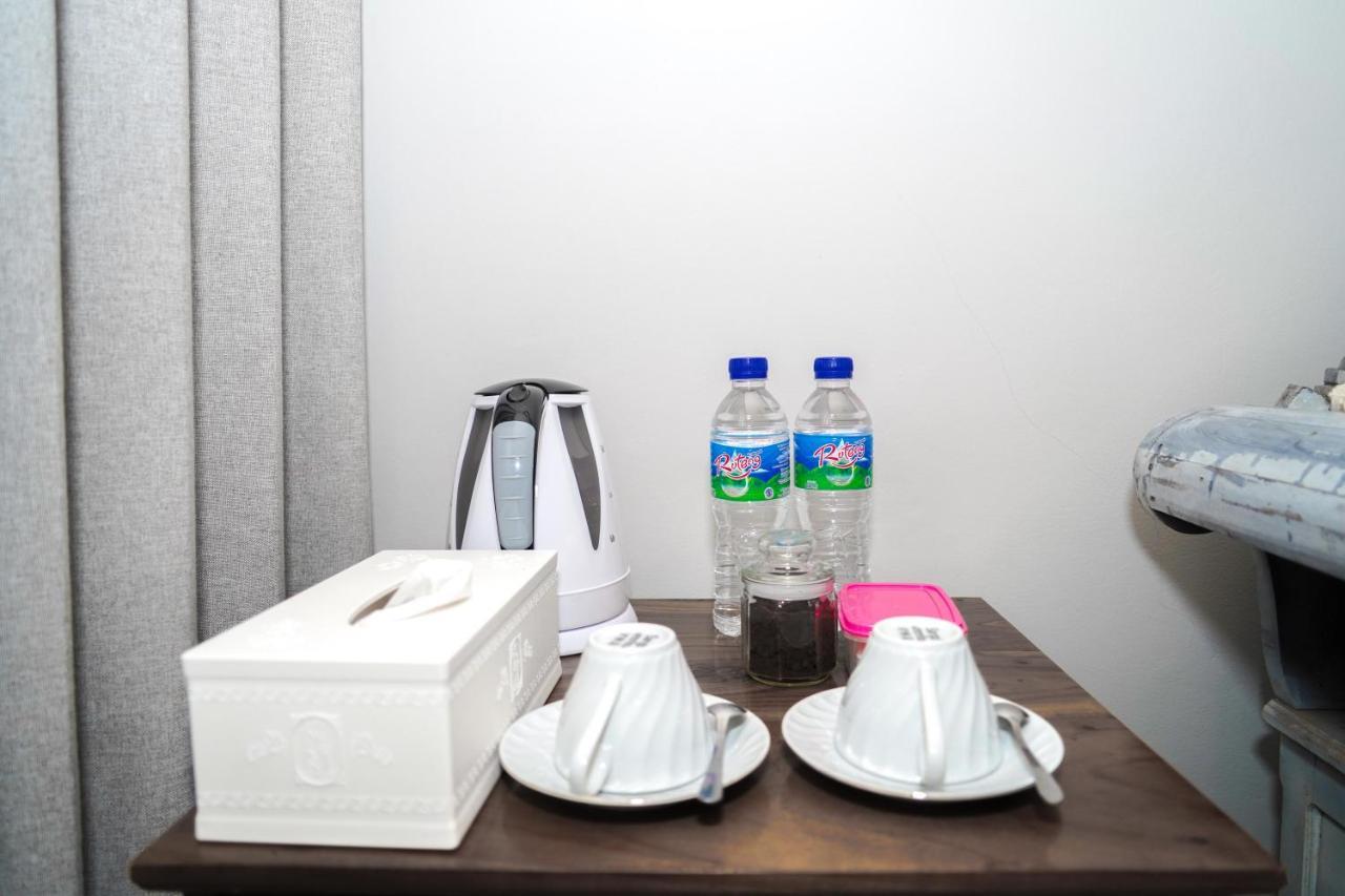 Theodor Hotel Labuan Bajo Ngoại thất bức ảnh