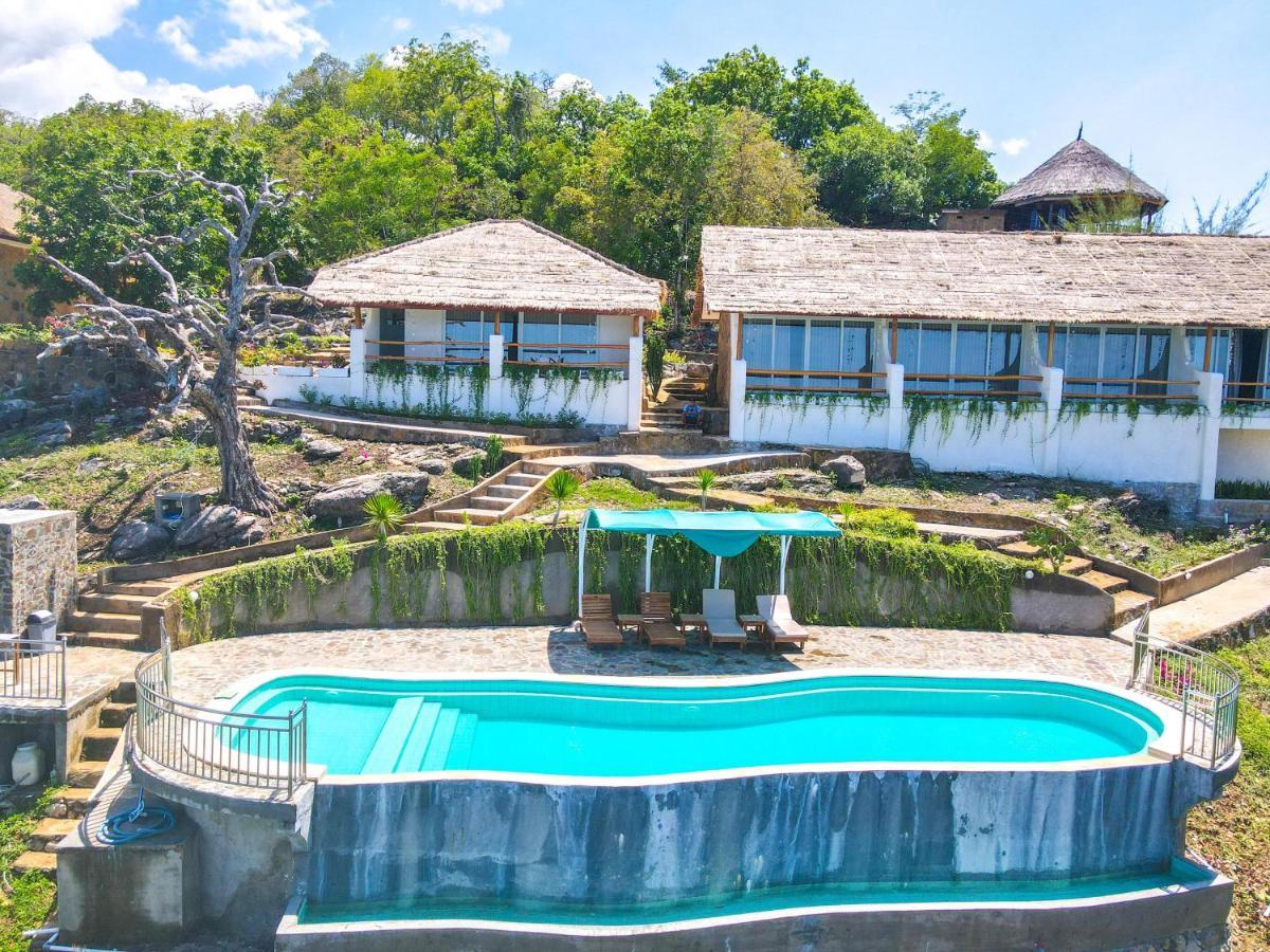 Theodor Hotel Labuan Bajo Ngoại thất bức ảnh