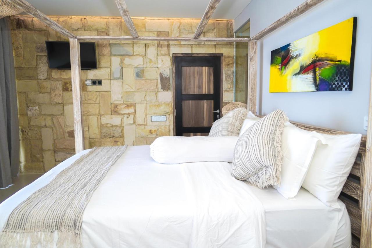 Theodor Hotel Labuan Bajo Ngoại thất bức ảnh