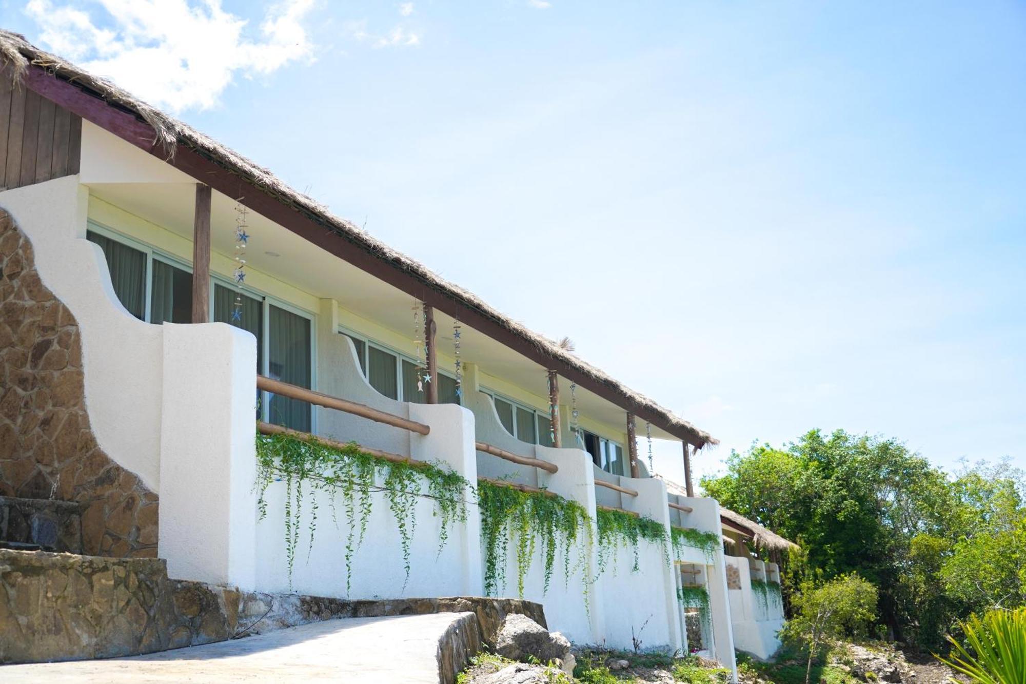 Theodor Hotel Labuan Bajo Ngoại thất bức ảnh